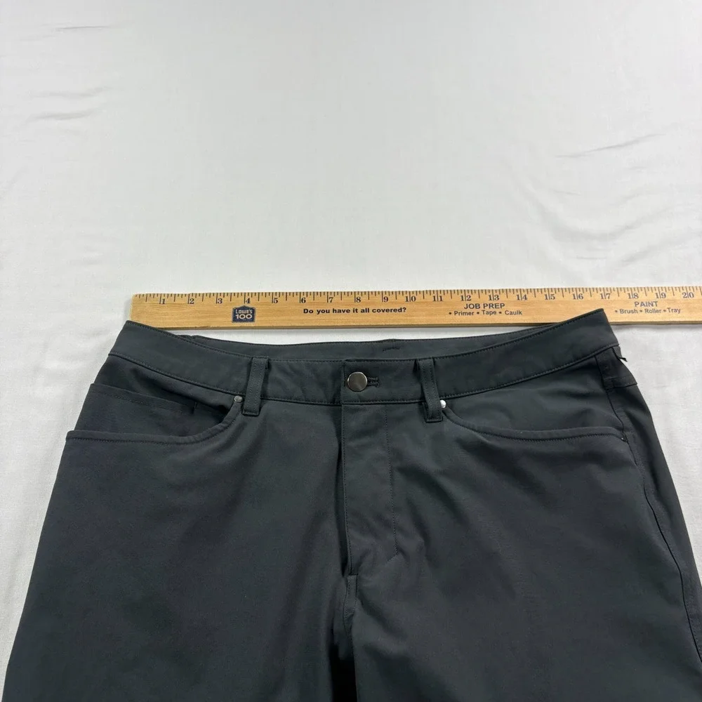 Lululemon ABC Pants Mens 33x33 Gray Chino Waprstreme Classic Fit Golf Tech